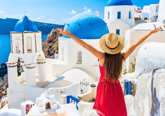 59 Featured 01 - Explore the Best Female Solo Travel Destinations of 2024